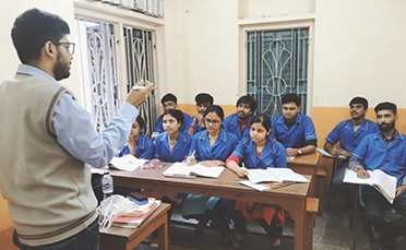 Matri Bhavan College Of Paramedical Courses
