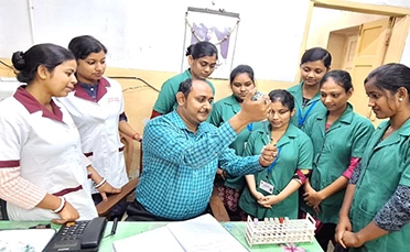 Matri Bhavan College Of Paramedical Courses